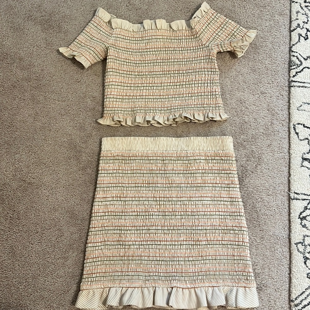Storia brand size large 2 piece set